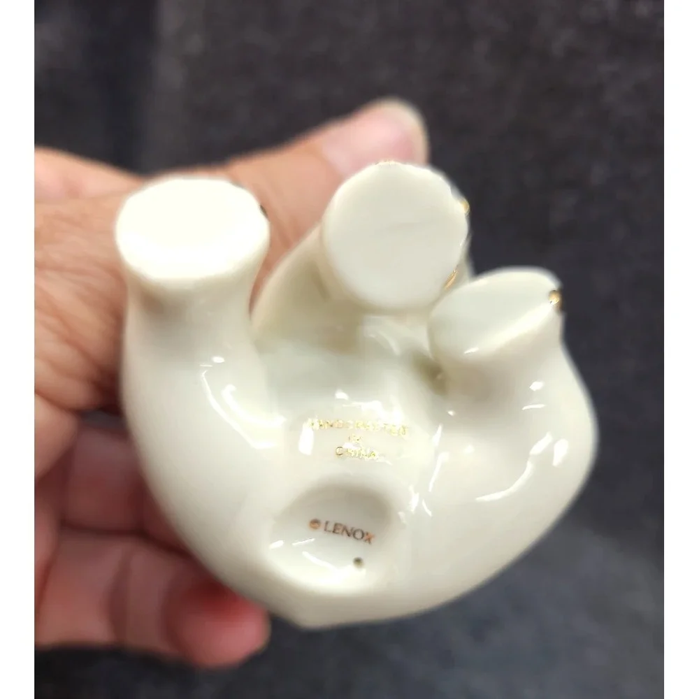 Lenox Porcelain Sitting Baby Elephant Figurine Gold Trim 3